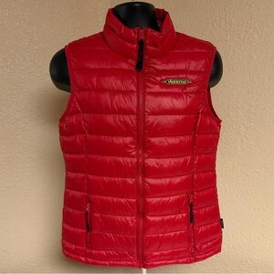 4/$15 Vaderstad Vibrant Red Quilted Vest